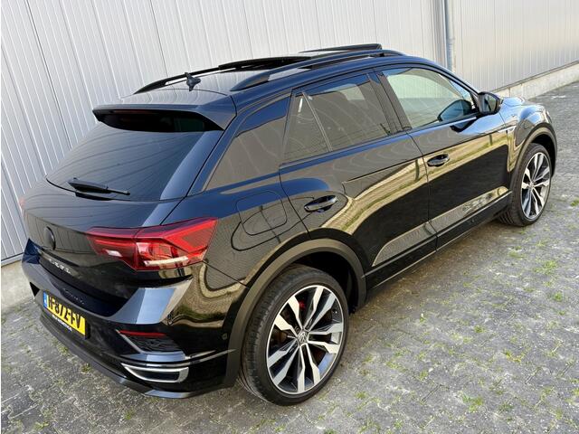 Volkswagen T-Roc 1.5 TSI DSG AUT. R-LINE BLACK OPTIC / PANO / TREKHAAK