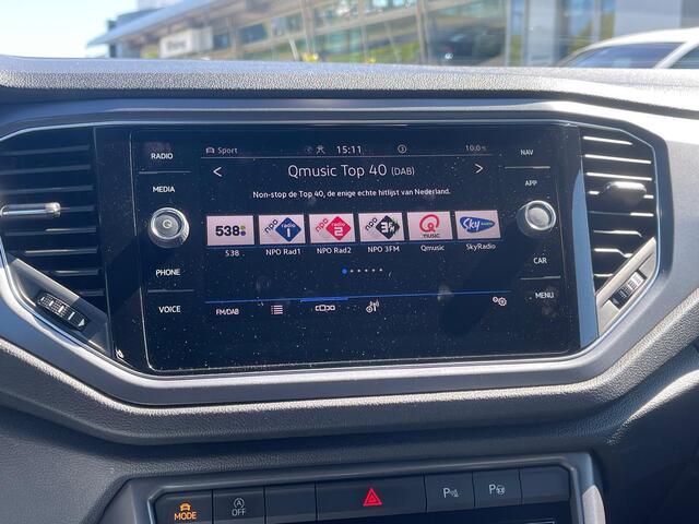 Volkswagen T-Roc Cabrio 1.5 TSI 150PK DSG R-Line / Trekhaak / Leer / Black Style / 19'' LMV / VW