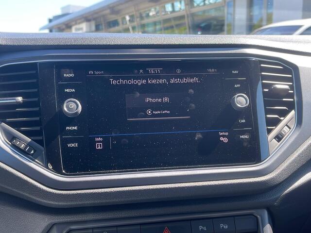 Volkswagen T-Roc Cabrio 1.5 TSI 150PK DSG R-Line / Trekhaak / Leer / Black Style / 19'' LMV / VW