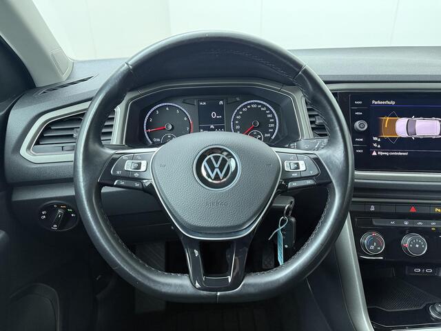 Volkswagen T-Roc 1.0 TSI Style | 110 PK | Adaptive cruise control | Parkeersensoren | Apple Carplay/Android Auto |