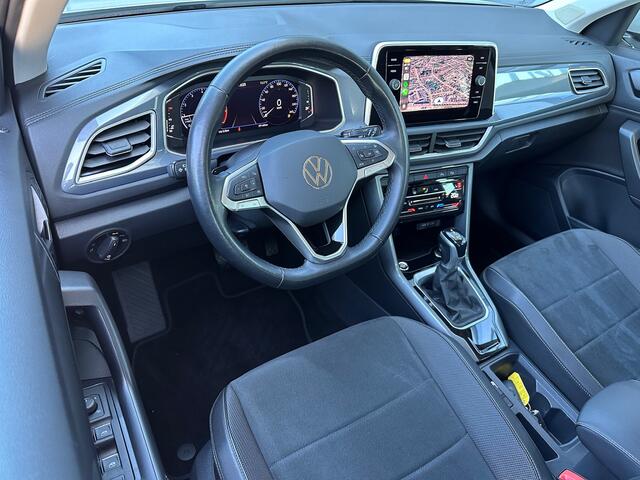 Volkswagen T-Roc 1.5 TSI 150pk DSG Style Carplay | Trekhaak | Camera | Keyless | Elek. Achterklep | Rijklaar incl. garantie