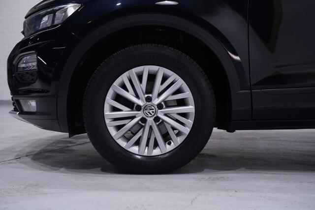Volkswagen T-Roc 1.5 TSI Style 1e Eig. NAP Navi Clima PDC v+a