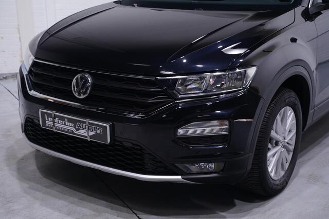 Volkswagen T-Roc 1.5 TSI Style 1e Eig. NAP Navi Clima PDC v+a