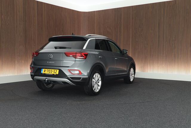 Volkswagen T-Roc 1.0 TSI 110pk Style Trekhaak LED Virtual Cockpit Navigatie