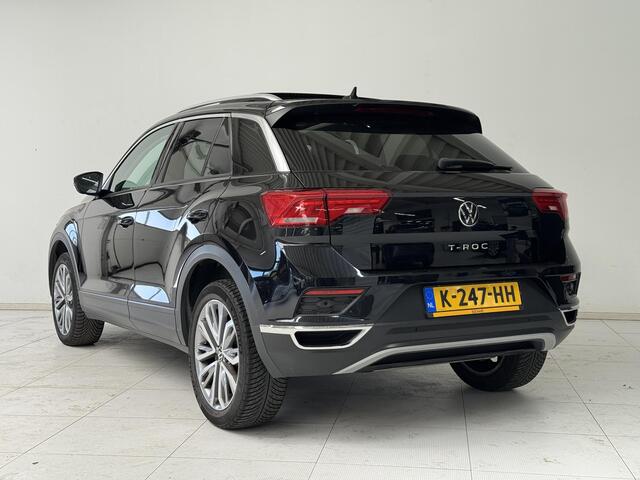 Volkswagen T-Roc 1.5 TSI Style Business | Panoramadak | Navigatie | Climate Control | Elektrische Achterklep |
