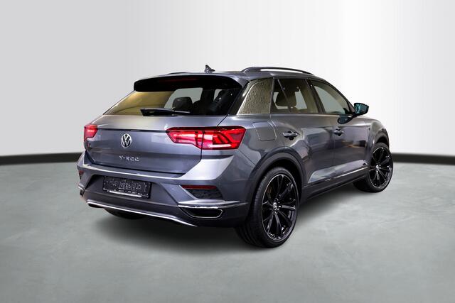 Volkswagen T-Roc 1.5 TSI 150pk Automaat Sport Black Style / Panoramadak / Adaptive Cruise / Elektrische achterklep