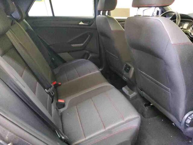 Volkswagen T-Roc 1.5 TSI 150pk Automaat Sport Black Style / Panoramadak / Adaptive Cruise / Elektrische achterklep