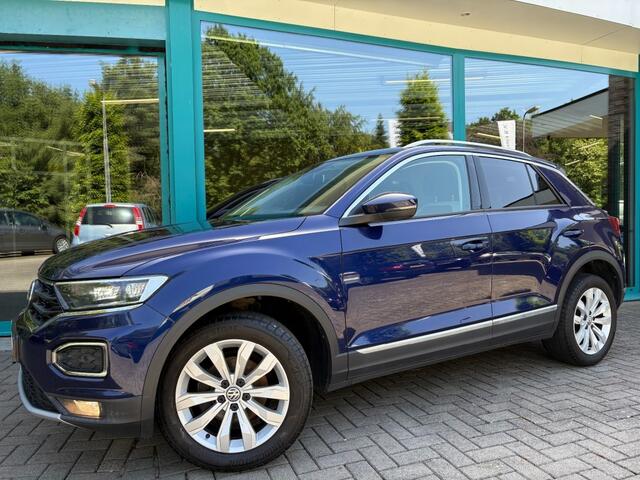 Volkswagen T-Roc 1.5 TSI SPORT DSG, Virtual, CarPlay, LED, Camera, TrHaak