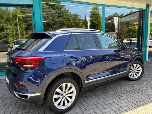 Volkswagen T-Roc 1.5 TSI SPORT DSG, Virtual, CarPlay, LED, Camera, TrHaak
