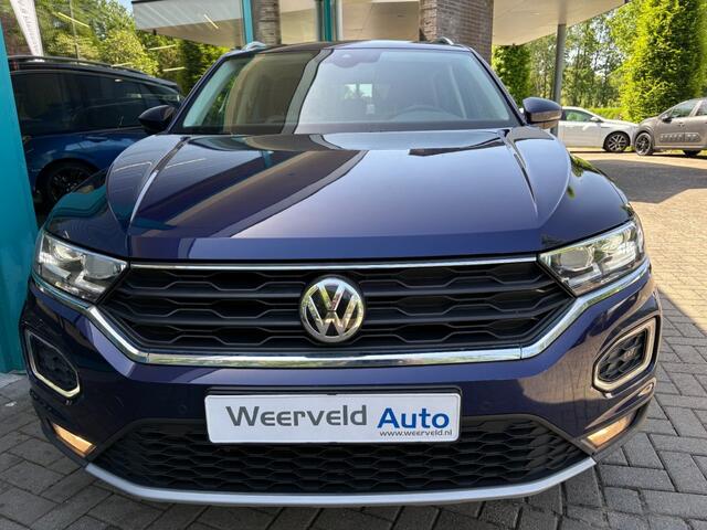 Volkswagen T-Roc 1.5 TSI SPORT DSG, Virtual, CarPlay, LED, Camera, TrHaak