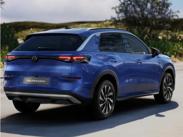 Volkswagen T-Roc Life First Edition 1.5 eTSI 116 PK 7 versn. DSG · Comfort Pakket · Achteruitrijcamera · Draadloze telefoonlader ·