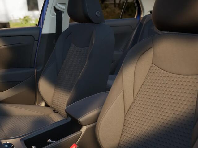 Volkswagen T-Roc Life First Edition 1.5 eTSI 116 PK 7 versn. DSG · Comfort Pakket · Achteruitrijcamera · Draadloze telefoonlader ·