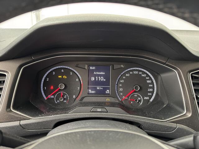 Volkswagen T-Roc 1.0 TSI Style | Stoelverwarming | Parkeersensoren V+A | Climate Control | DAB+ |