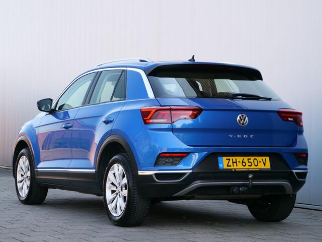Volkswagen T-Roc 1.5 TSI Sport 150 PK Navi / DAB / Apple Carplay / Trekhaak