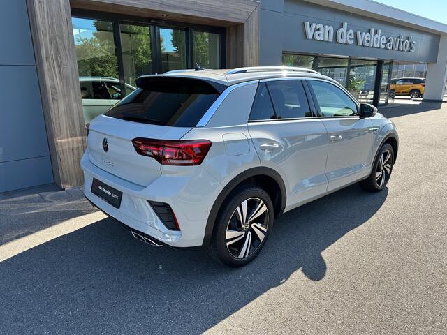 Volkswagen T-Roc 1.5 TSI 150pk DSG R-Line | Camera | Keyless | Elek. Achterklep | Dode hoek | Rijklaar incl. 1 jaar Bovag garantie