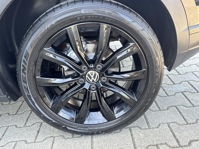Volkswagen T-Roc 1.5 TSI Sport Business R Stoelverwarming, App-Connect & Elektrische Kofferklep