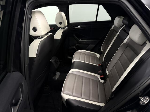 Volkswagen T-Roc 1.5 TSI Sport Panoramadak, Camera, Virtual desk, Apple carplay, Leder, Elektrische achterklep, Cruise control .