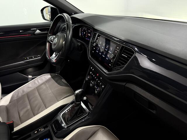 Volkswagen T-Roc 1.5 TSI Sport Panoramadak, Camera, Virtual desk, Apple carplay, Leder, Elektrische achterklep, Cruise control .
