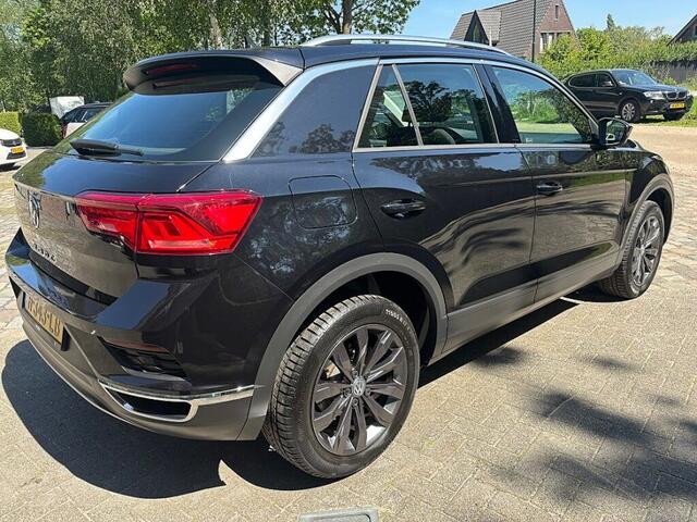 Volkswagen T-Roc 1.0 TSI Style Bns,camera,ecc,lmv