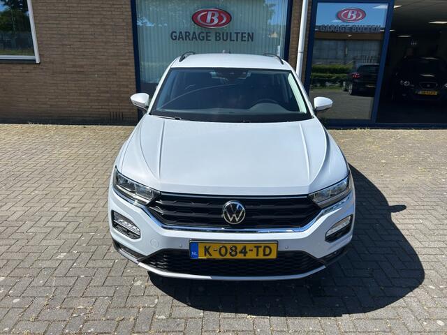 Volkswagen T-Roc 1.0 TSI STYLE Geen bijkomende kosten! Nederlandse auto