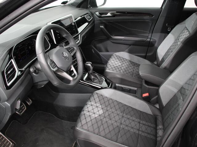 Volkswagen T-Roc 1.5 eTsi R-Line Edition Automaat Camera Navigatie Apple Carplay/Android Auto Climate control Lichtmetalen Velgen Extra Getint Glas Lichtmetalen Velgen Voorstoelen verwarmbaar