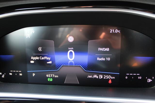 Volkswagen T-Roc 1.5 TSI 150PK R-Line Edition |ACC|LED|KEYLESS|CAMERA|