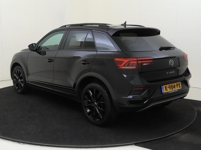 Volkswagen T-Roc 1.5 TSI Sport | Panoramadak | Black style | Keyless | Digital cockpit Pro | Achteruitrijcamera | Navigatie | Stoelverwarming |