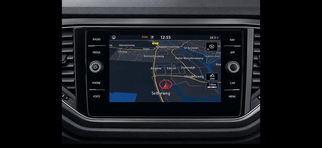 Volkswagen T-Roc 1.5 TSI Style Business Trekhaak ACC Virtualcockpit Climatecontrol Navigatie App-connct/Android