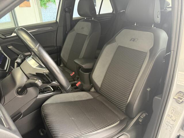 Volkswagen T-Roc 1.5 TSI 3x R-Line | PANO | CAMERA | CARPLAY | VIRTUAL | ALL SEASONS |