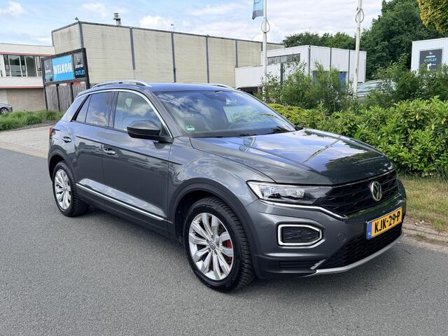 Volkswagen T-Roc 2.0 TSI DSG 190PK 4MotionoACCoTrekhaak