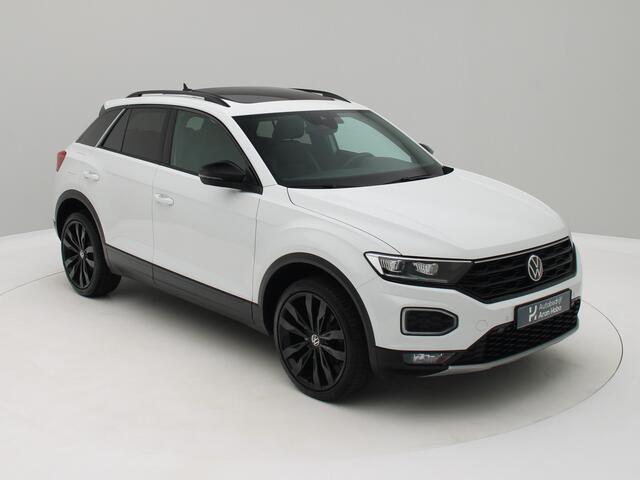 Volkswagen T-Roc 1.5 TSI Sport Pano, Trekhaak, Camera, Stoelverwarming