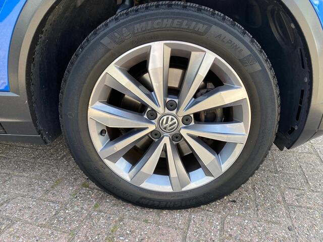 Volkswagen T-Roc 1.0 TSI Style | 115PK | Navigatie | Cruise Control | Park Assist