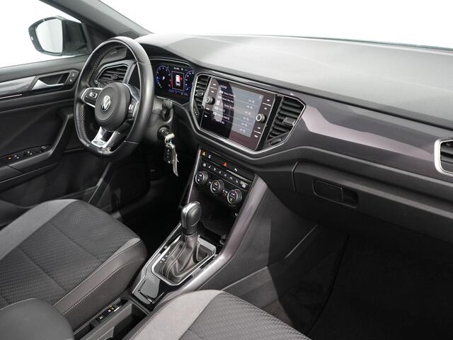 Volkswagen T-Roc 1.5 TSI Sport Business R | Pano | Winterpakket | Virtual |