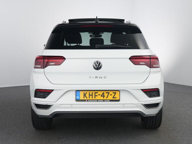 Volkswagen T-Roc 1.5 TSI Sport Business R | Pano | Winterpakket | Virtual |