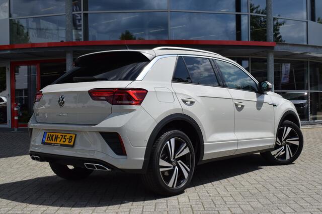 Volkswagen T-Roc 1.5 TSI R-Line Edition | Trekhaak | Adaptieve Cruise Control | Dodehoek Detectie | Climate Control |