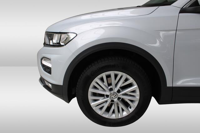 Volkswagen T-Roc 1.5 TSI Style Navigatie | Inklapbare spiegels | Climate Control | Privacy Glass