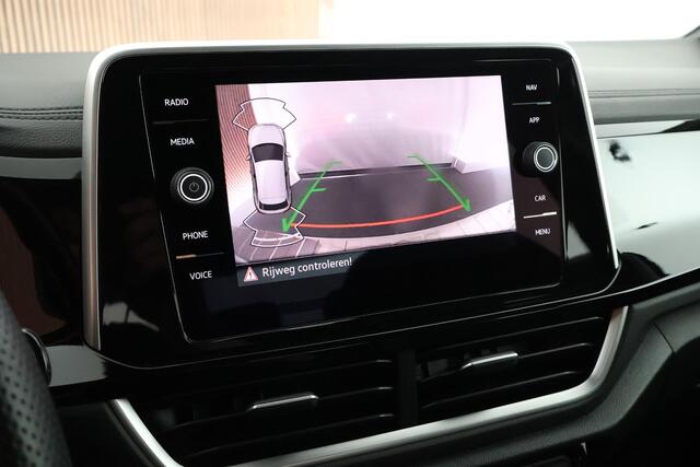 Volkswagen T-Roc 1.5 TSI 150pk DSG R-Line Camera Navigatie Stoelverwarming Adaptive Cruise
