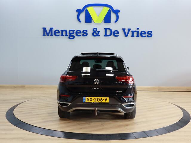 Volkswagen T-Roc 2.0 TSI 4Motion Sport Airco ECC | LED | Panorama | Leer | Virtual | Adaptive Cruise | 19" velgen | Trekhaak | Apple Carplay Android auto | Isofix | NAP |
