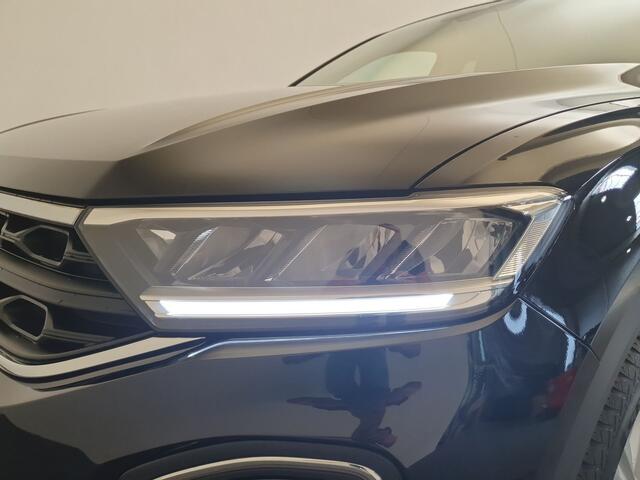 Volkswagen T-Roc 1.5 TSI 150pk DSG/AUTStyle Business Camera, Winterpakket, Virtual Cockpit