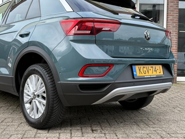 Volkswagen T-Roc 1.0 TSI Life Business I Carplay I Clima I Stoelverwarming I Digitale cockpit I LED