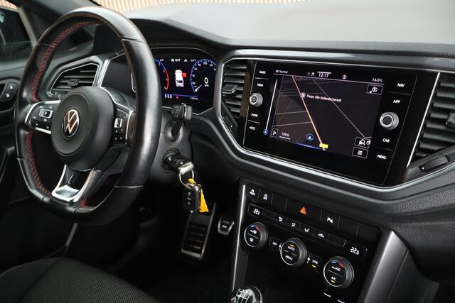 Volkswagen T-Roc 1.5 TSI 150pk R-Line Sport Camera Navigatie