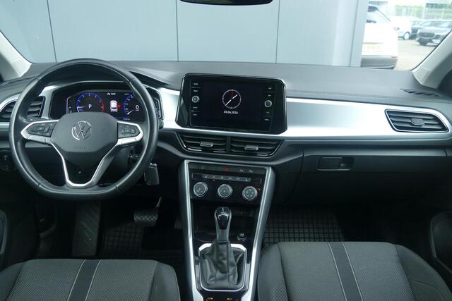 Volkswagen T-Roc 1.5 TSI Life Business | TREKHAAK | ADAPT. CRUISE | RIJKLAARPRIJS |