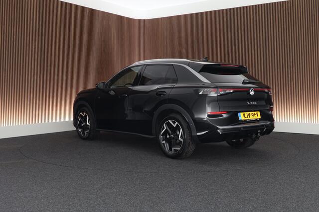 Volkswagen T-Roc 1.5 eTsi 150pk DSG R-Line First Edition Trekhaak Camera Stoelverwarming Carplay