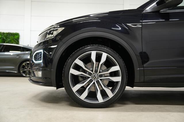 Volkswagen T-Roc 1.5 TSI 3x R-Line DSG * Fabrieksgarantie - Pano - Virtual - Trekhaak - Keyless - Beats - Camera *