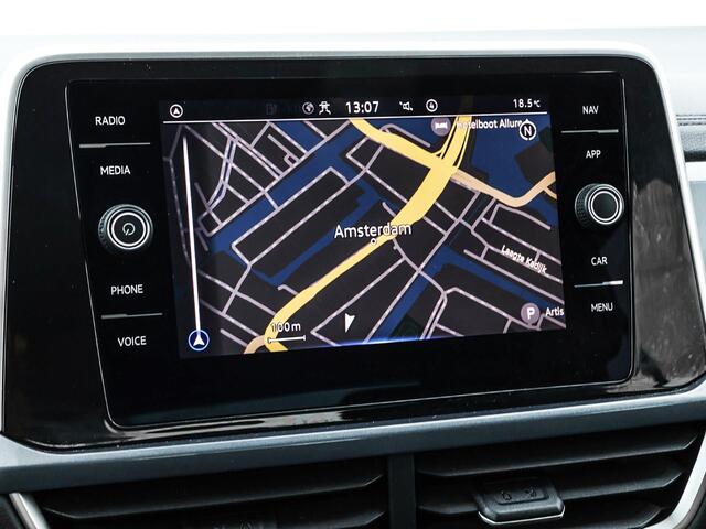 Volkswagen T-Roc 1.5 TSI 150pk DSG Style · Camera · Keyless · ACC · Apple/Android Car Play · Dodehoeksensor · Elek. Achterklep · Parkeerassistent · Alarmklasse 3 ·