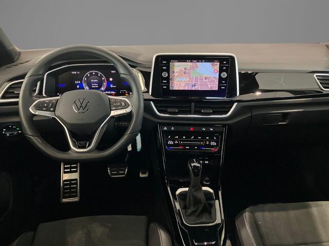 Volkswagen T-Roc 1.5TSI/150PK R-Line DSG · Trekhaak · Navigatie · Camera + Parkeersensoren · Stoelverwarming · Apple/Android Car Play · Garantie t/m 17-04-2027