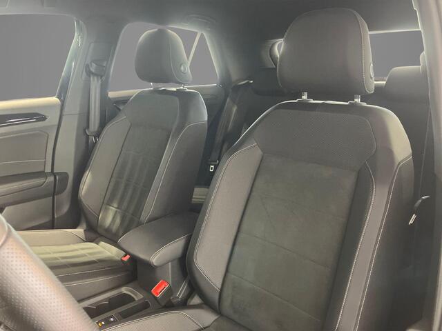 Volkswagen T-Roc 1.5TSI/150PK R-Line DSG · Trekhaak · Navigatie · Camera + Parkeersensoren · Stoelverwarming · Apple/Android Car Play · Garantie t/m 17-04-2027