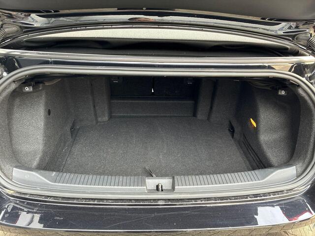 Volkswagen T-Roc Cabrio 1.5 TSI 150pk DSG R-Line · Apple/Android Car Play · P-Sensoren · Stoel-& Stuurverwarming · Rij mode Selectie · 18'' Inch ·
