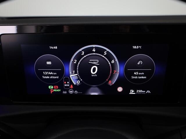 Volkswagen T-Roc 1.5 eTsi Style First Edition | 360 Camera | Black Style | Head-Up display | Led Matrix |