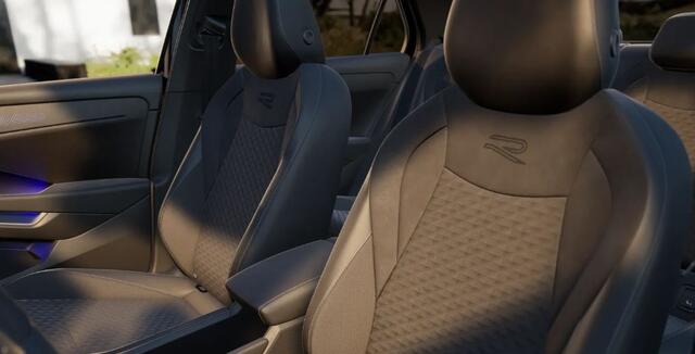 Volkswagen T-Roc 1.5 eTsi R-Line First Edition !!!Profiteer ook van ¤ 4.000 inruilpremie!!!